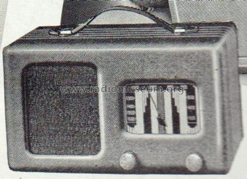 319 Ch= 4-Z; Admiral brand (ID = 2052423) Radio