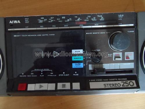 4- Band- Stereo- Radio- Recorder CS250V; Aiwa Co. Ltd.; Tokyo (ID = 1671497) Radio