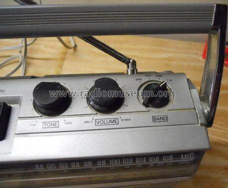 4 Band Stereo Radio Cassette Recorder TPR-901H; Aiwa Co. Ltd.; Tokyo (ID = 1579201) Radio