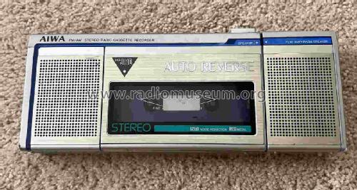 FM/AM Stereo Radio Cassette Recorder HS-J110; Aiwa Co. Ltd.; Tokyo (ID = 2987636) Radio