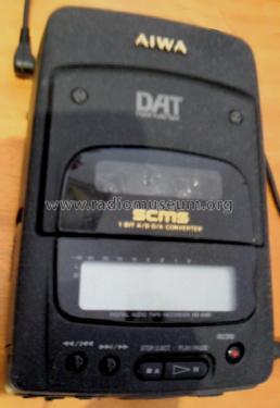 Digital Audio Tape Recorder HD-S 100; Aiwa Co. Ltd.; Tokyo (ID = 1744274) R-Player