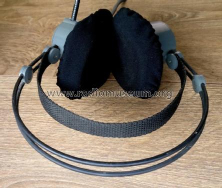 Stereo Headset Q34; AKG Acoustics GmbH; (ID = 2050268) Speaker-P