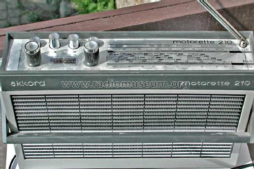 Motorette 210/7800; Akkord-Radio + (ID = 1008074) Radio