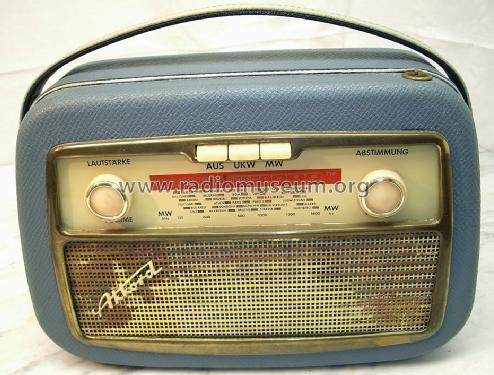 Pinguette 59; Akkord-Radio + (ID = 1298646) Radio