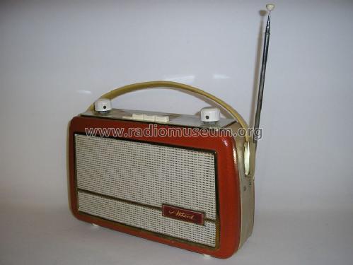 Pinguin K61; Akkord-Radio + (ID = 1126423) Radio