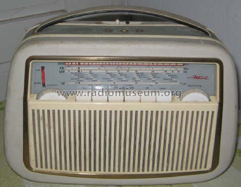 Pinguin U59d; Akkord-Radio + (ID = 267869) Radio