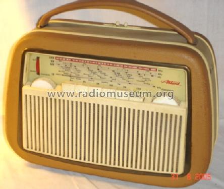 Pinguin U60 579/2400; Akkord-Radio + (ID = 139189) Radio