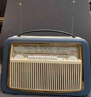 Pinguin U61 de Luxe 511/3100; Akkord-Radio + (ID = 2614509) Radio