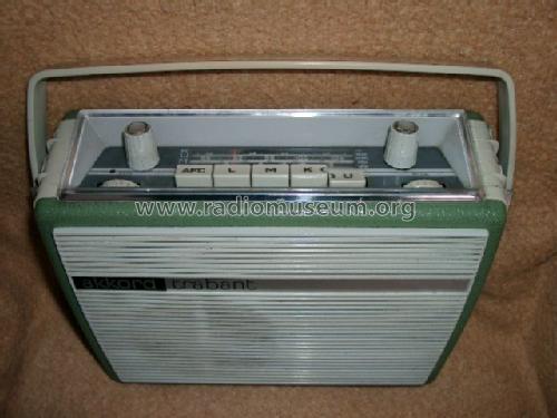 Trabant automatic 745/94790; Akkord-Radio + (ID = 15728) Radio