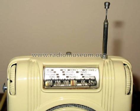 Junior ; Allocchio Bacchini (ID = 528390) Radio