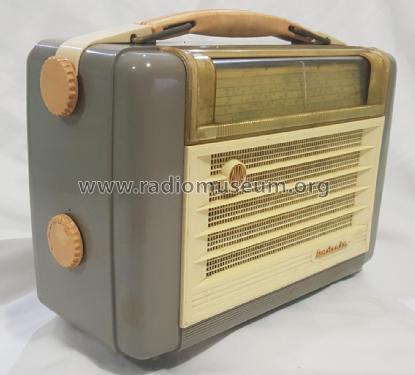Radiola 575P; Amalgamated Wireless (ID = 2498962) Radio