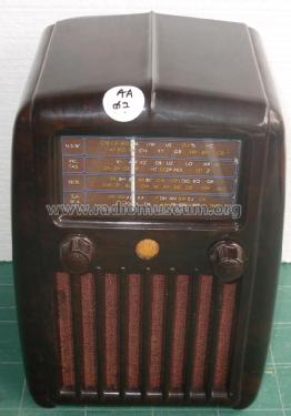 Radiolette 520M; Amalgamated Wireless (ID = 2762572) Radio