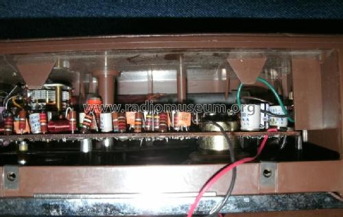 10 Transistor AM/FM Portable 64R78; Arvin, brand of (ID = 1852941) Radio
