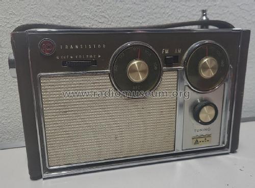 10 Transistor AM/FM Portable 64R78; Arvin, brand of (ID = 2860326) Radio