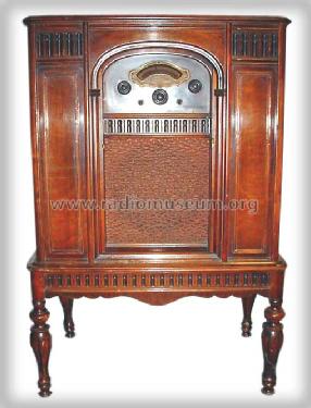 76 Console; Atwater Kent Mfg. Co (ID = 263050) Radio