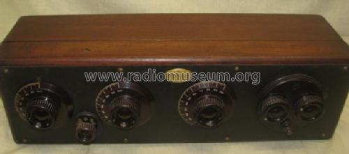 7960 Model 20C, 20 Compact; Atwater Kent Mfg. Co (ID = 2207606) Radio