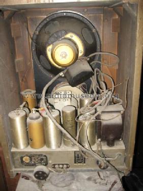 E-765-X ; Atwater Kent Mfg. Co (ID = 1347407) Radio