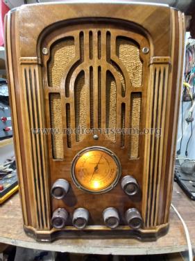 P216; Atwater Kent Mfg. Co (ID = 2926535) Radio