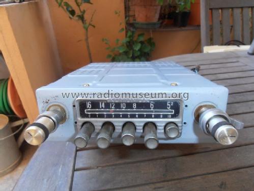 RA19; Autovox SPA; Roma (ID = 1460195) Car Radio