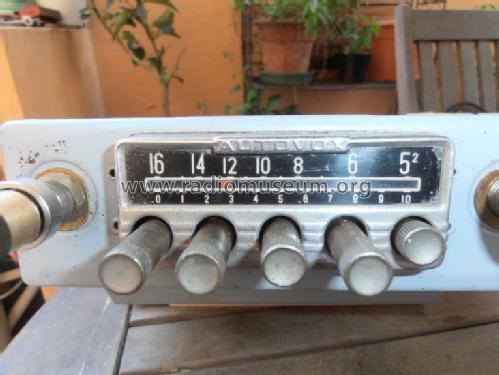 RA19; Autovox SPA; Roma (ID = 1460196) Car Radio