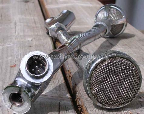 Microphone 709; Bouyer, Paul (ID = 809709) Microphone/PU