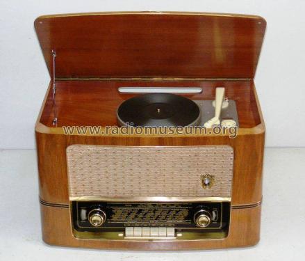 Phono-Super 555UKW; Braun; Frankfurt (ID = 1917890) Radio