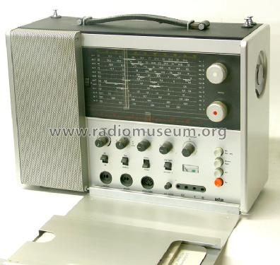 Station T1000CD; Braun; Frankfurt (ID = 566191) Radio