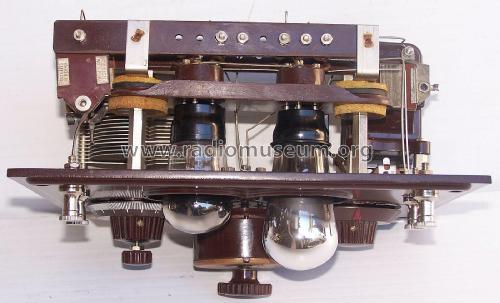 Two valve LF receiver ; BTH B.T.H., British (ID = 2127814) Radio
