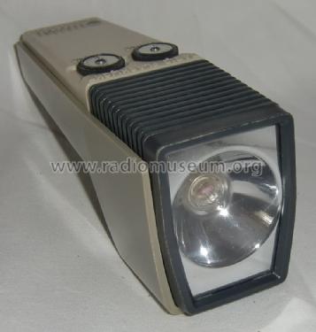 Radio Flashlight - Squeeze Light ; Canadian General (ID = 1232760) Radio