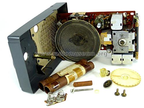 Marconi Eight Transistors 488 ; Canadian Marconi Co. (ID = 2292509) Radio