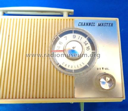 Solid State 6 Transistor 6562A; Channel Master Corp. (ID = 1498694) Radio
