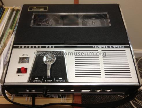 Tape Recorder 300 Reverse-A-Track; Concord Electronics (ID = 1468619) R-Player