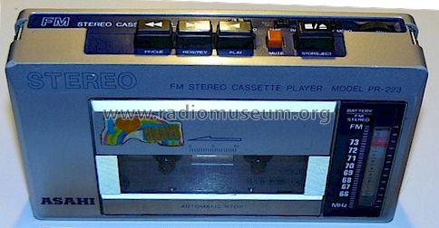FM Stereo Radio Cassette Player PR-223; Crown Radio Corp.; (ID = 1271042) Radio