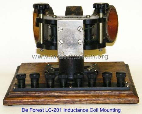 Mounted Triple Coil Mounting LC-201 ; DeForest Radio (ID = 1009755) Radio part