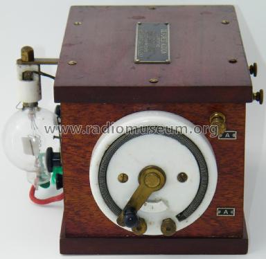 R.J.4 ; DeForest Radio (ID = 1958803) mod-pre26