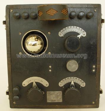 Radiohome DT-700; DeForest Radio (ID = 2384442) Radio