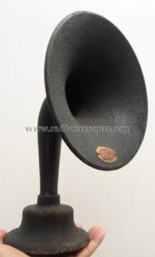 Quali-Tone Horn Speaker Style E; Duro Metal Products (ID = 1085780) Speaker-P
