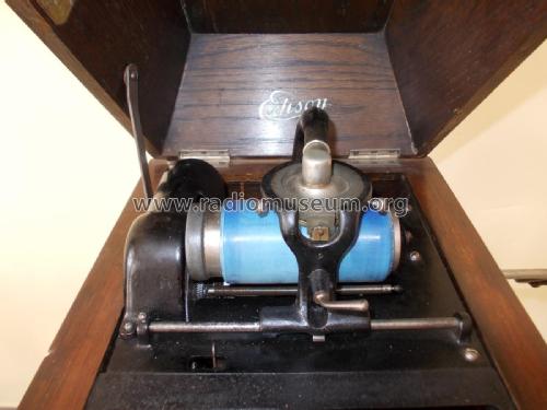 Phonograph Amberola 30; Edison, Thomas A., (ID = 2297375) TalkingM
