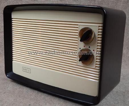 U195; Ekco, E.K.Cole Ltd.; (ID = 2981133) Radio