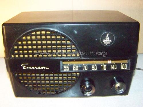 652-B ; Emerson Canada; (ID = 913882) Radio