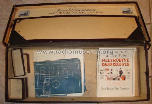 KD50 ; Freed-Eisemann Radio (ID = 1863502) Kit