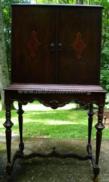 S.Freshman President Highboy Console; Freshman Co. Inc., (ID = 1909002) Radio