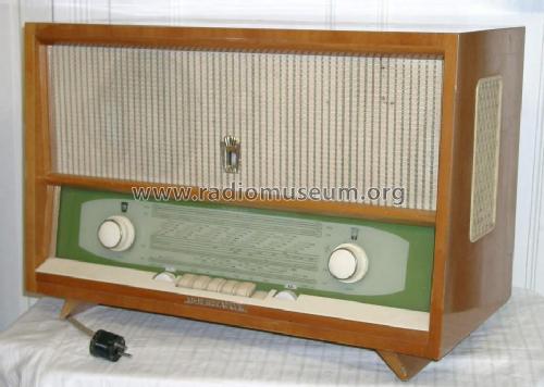 AM/FM-Super Dominante WF2n Typ 1132; Funkwerk Dresden, (ID = 204912) Radio