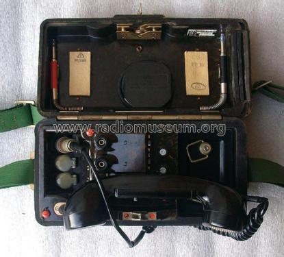 Feldfernsprecher Feldtelefon FF63M 36411000; Funkwerk Kölleda, (ID = 1934357) Militare