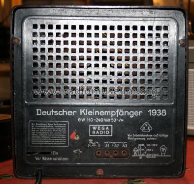 Deutscher Kleinempfänger 1938 DKE38; Wega, (ID = 1135858) Radio
