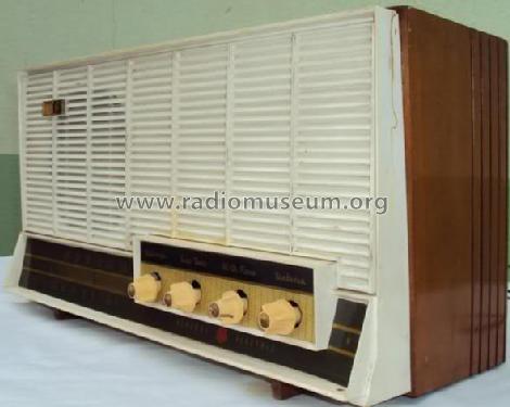 662; General Electric; (ID = 944852) Radio