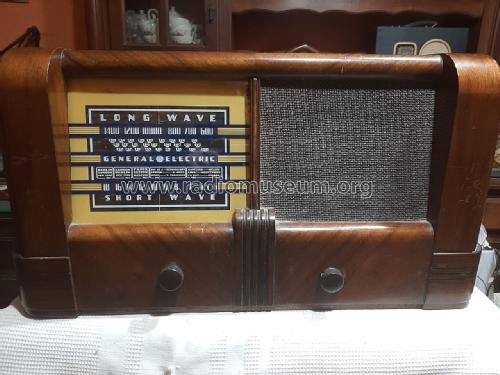X337U; General Electric; (ID = 2935845) Radio