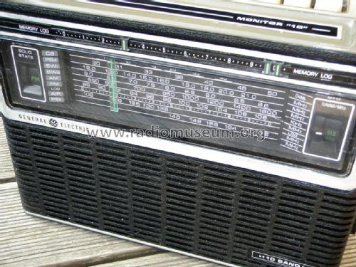 10 Band Portable Radio 7-2971 or 7-2971A; General Electric Co. (ID = 2123604) Radio