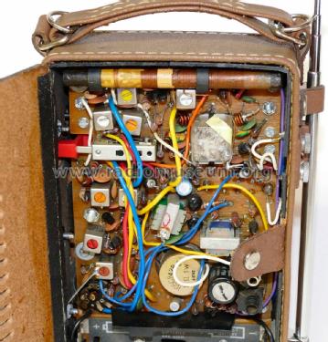 15 Transistor P975F; General Electric Co. (ID = 2018892) Radio