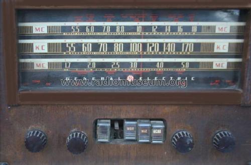 L-740 De Luxe Beam-a-Scope ; General Electric Co. (ID = 831160) Radio